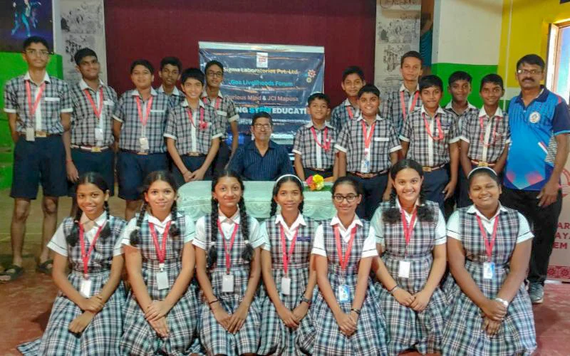 Robotics Workshop at Shri Nirakar Vidyalaya, Mashem with Hands-On Learning Experience