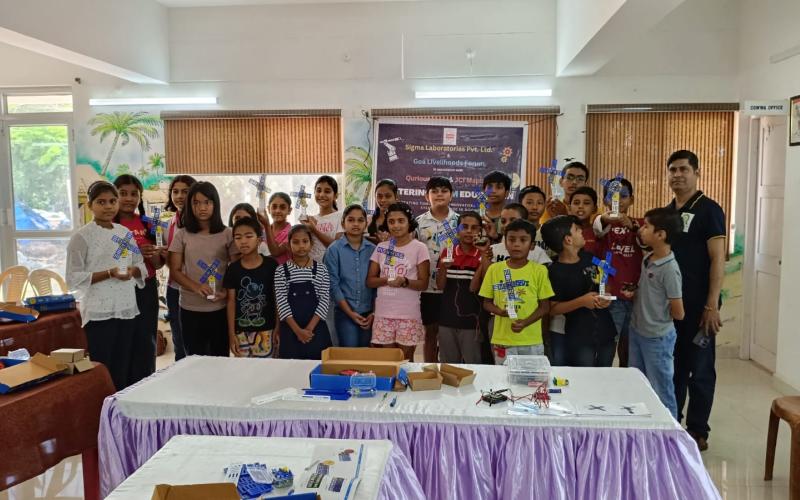 Hands-On Robotics Workshop for Children of Coast Guard Personnel at Bogmalo