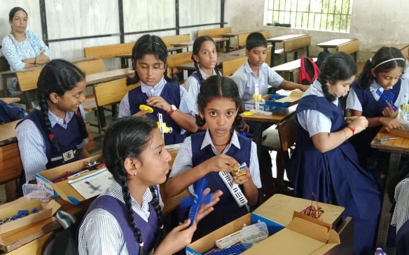 Hands-On Robotics Workshop Held at Viscount of Pernem High School