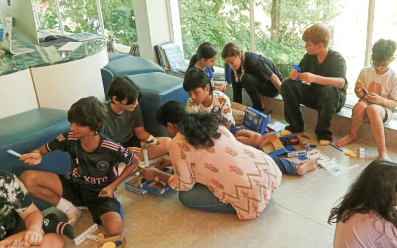 Building Future Innovators with Hands-On Robotics Session at Paradise School, Parra