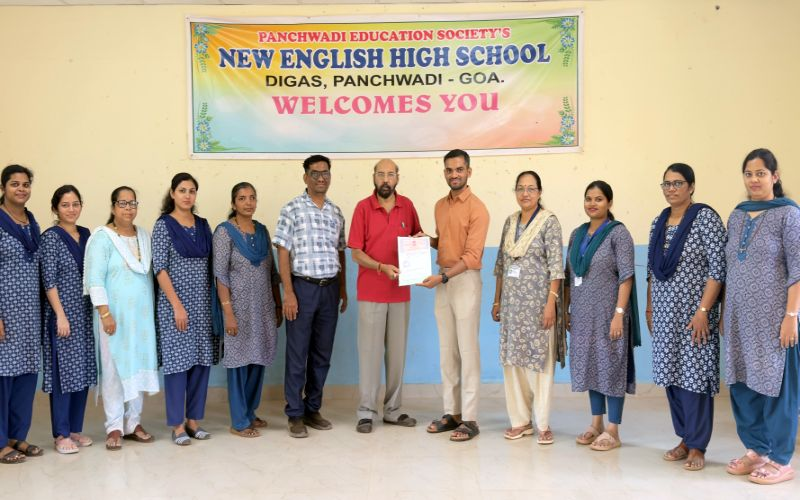 Qurious Mind Signs MoU with P.E.S. New English Primary & High School, Digas to Introduce Robotics & IoT Education Program