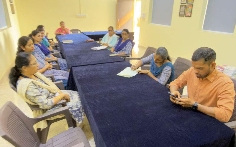 Qurious Mind Signs MoU with P.E.S. New English Primary & High School, Digas to Introduce Robotics & IoT Education Program